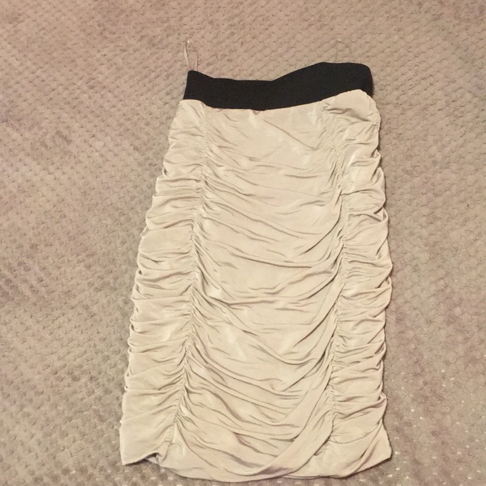 H&M’s Runched Silky Skirt